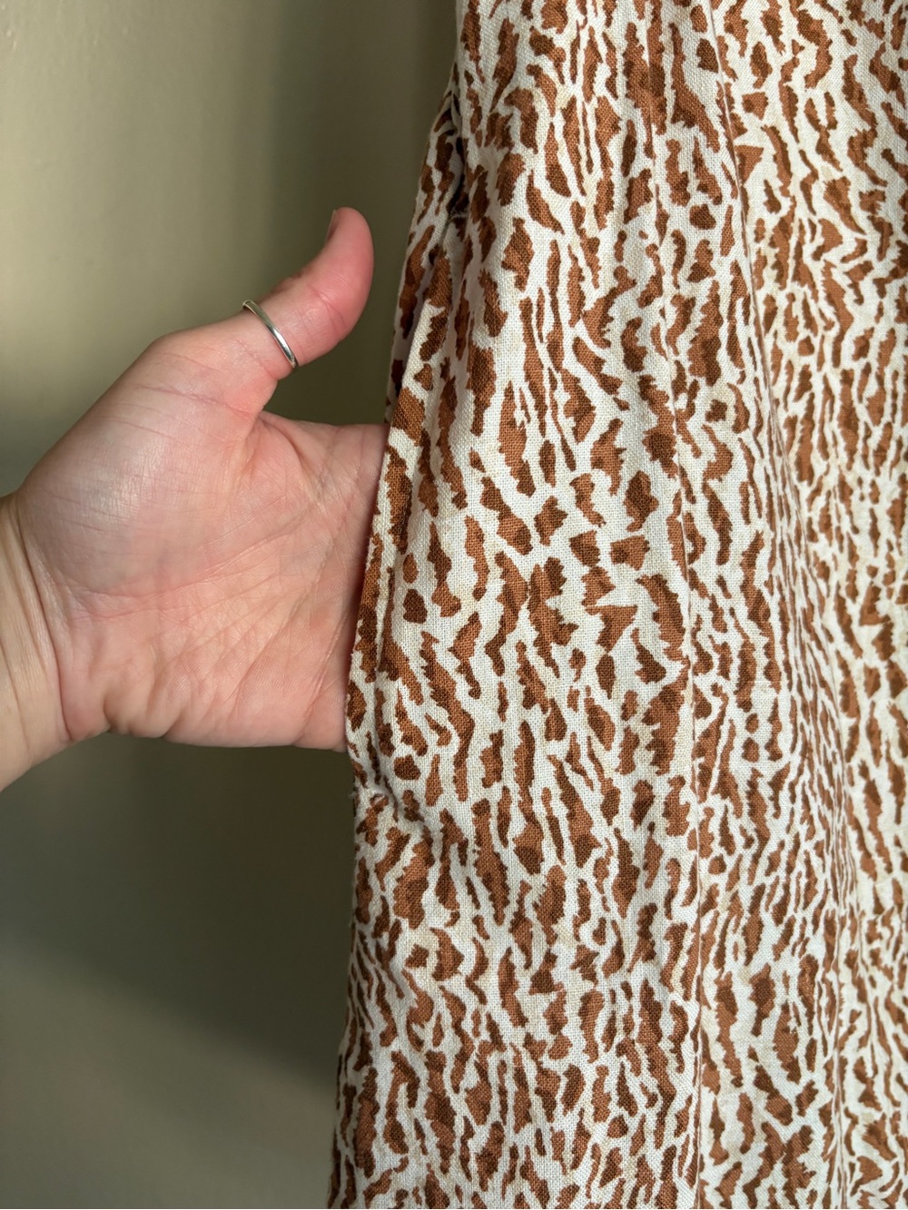 NWOT Old Navy Animal Print Shift Dress - Picture 4 of 8